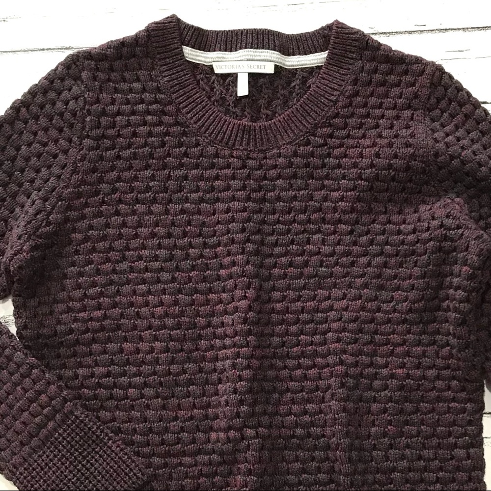 NWOT Victoria’s Secret Slim Fit Chunky Knit Marled Crewneck Sweater - Picture 4 of 16